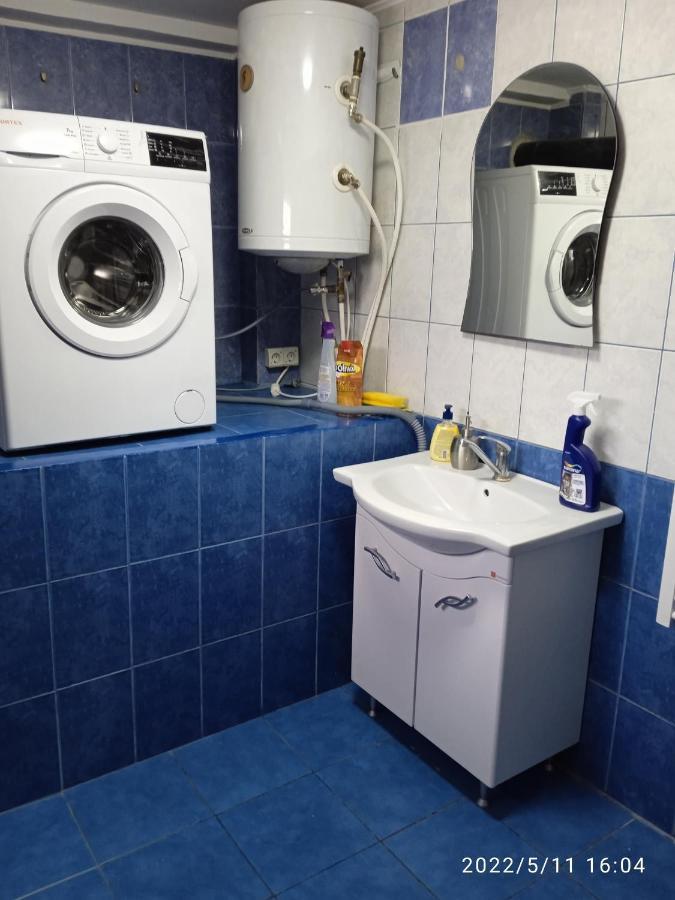 Central City House Tulcea Bagian luar foto