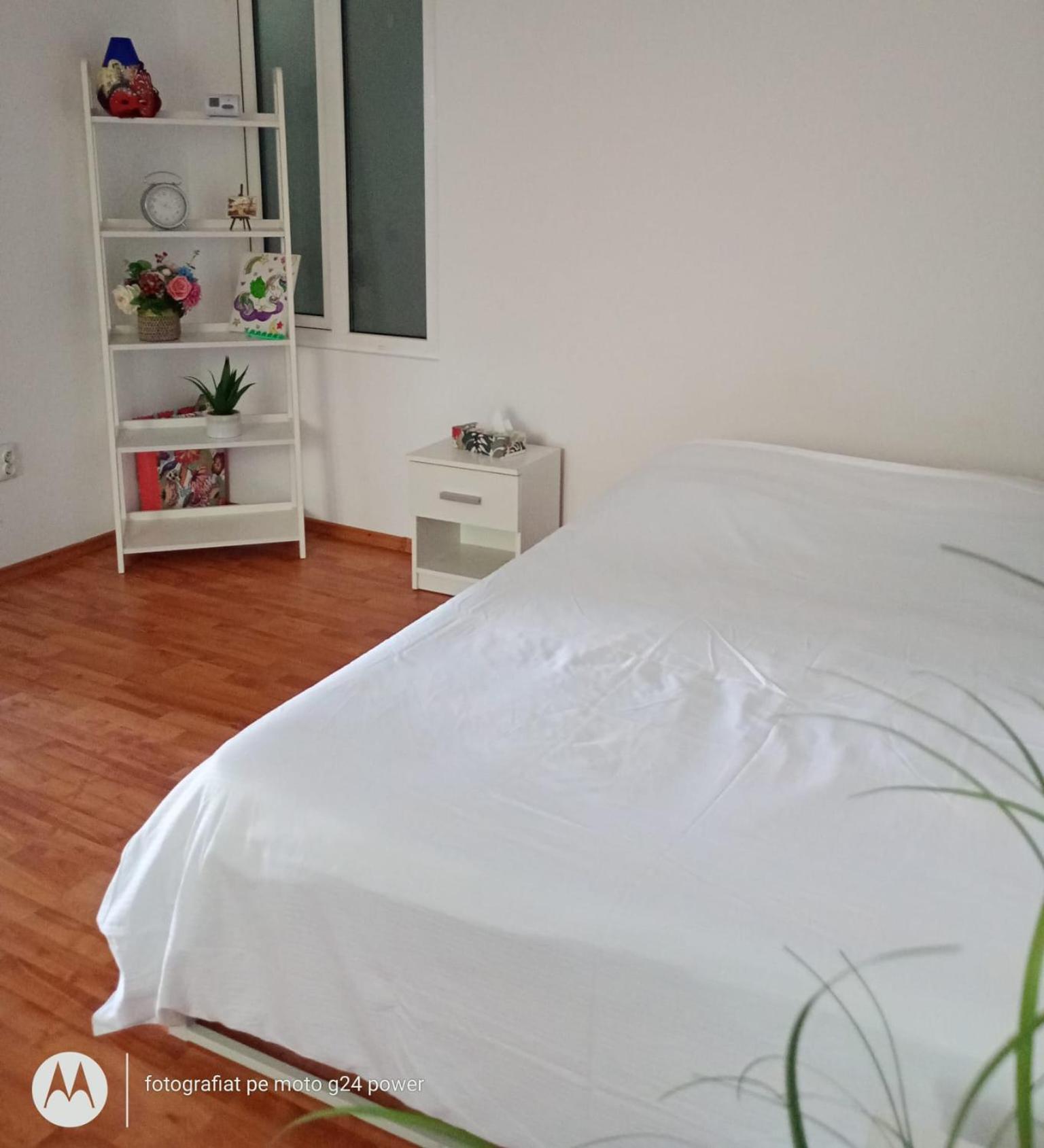 Central City House Tulcea Bagian luar foto